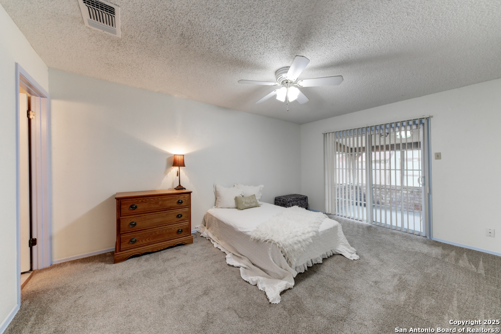 524 MARILYN DR