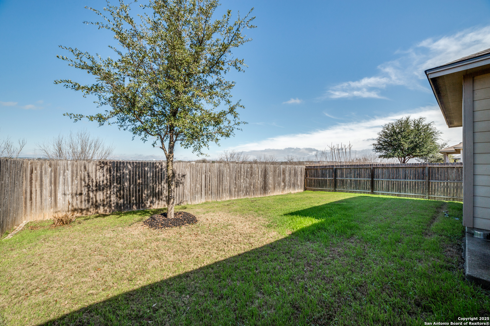 9050 HERMAN HOLLOW