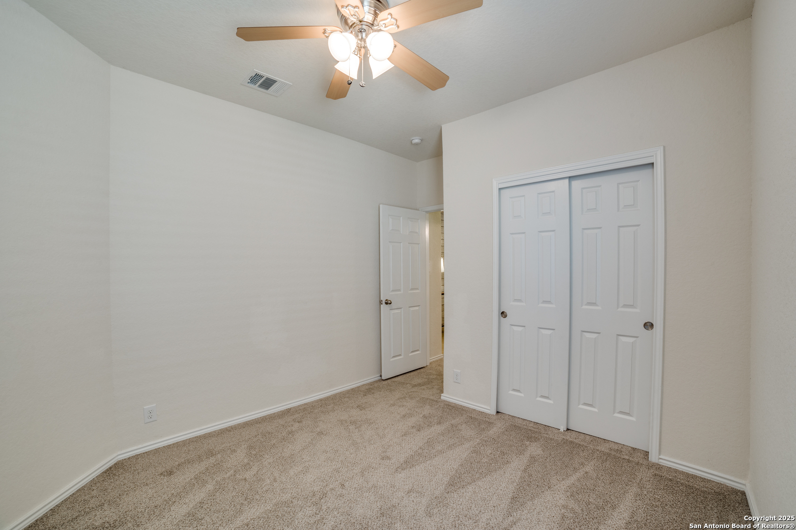 9050 HERMAN HOLLOW