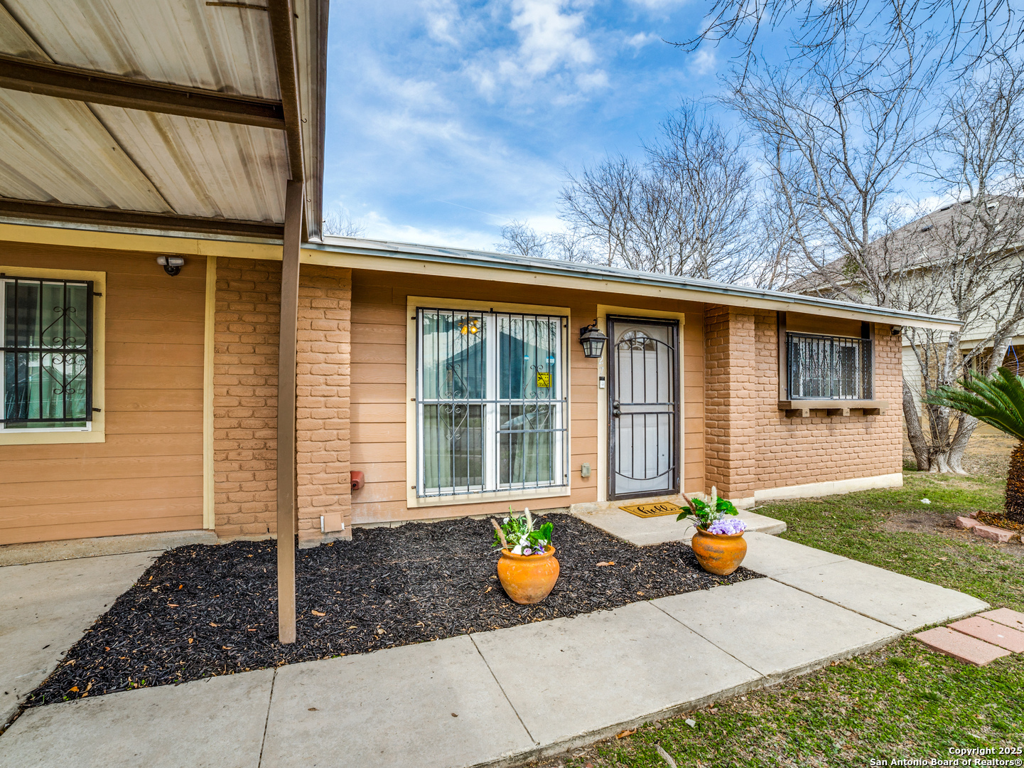 8327 Big Creek