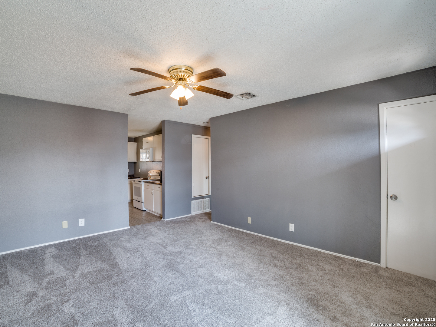 8327 Big Creek