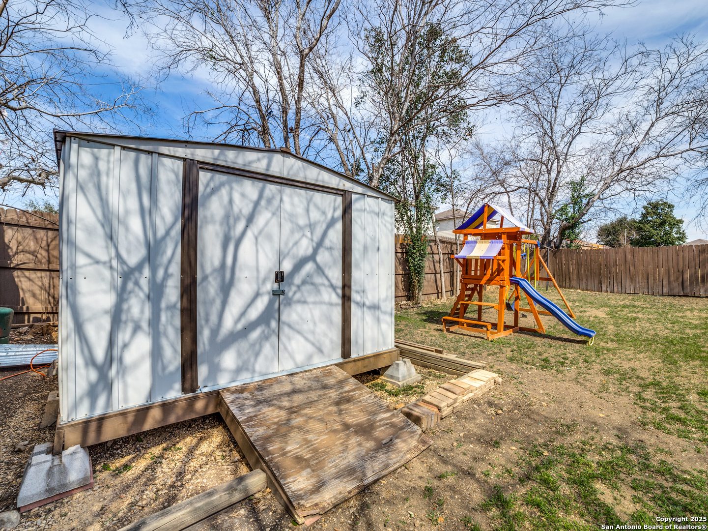 8327 Big Creek