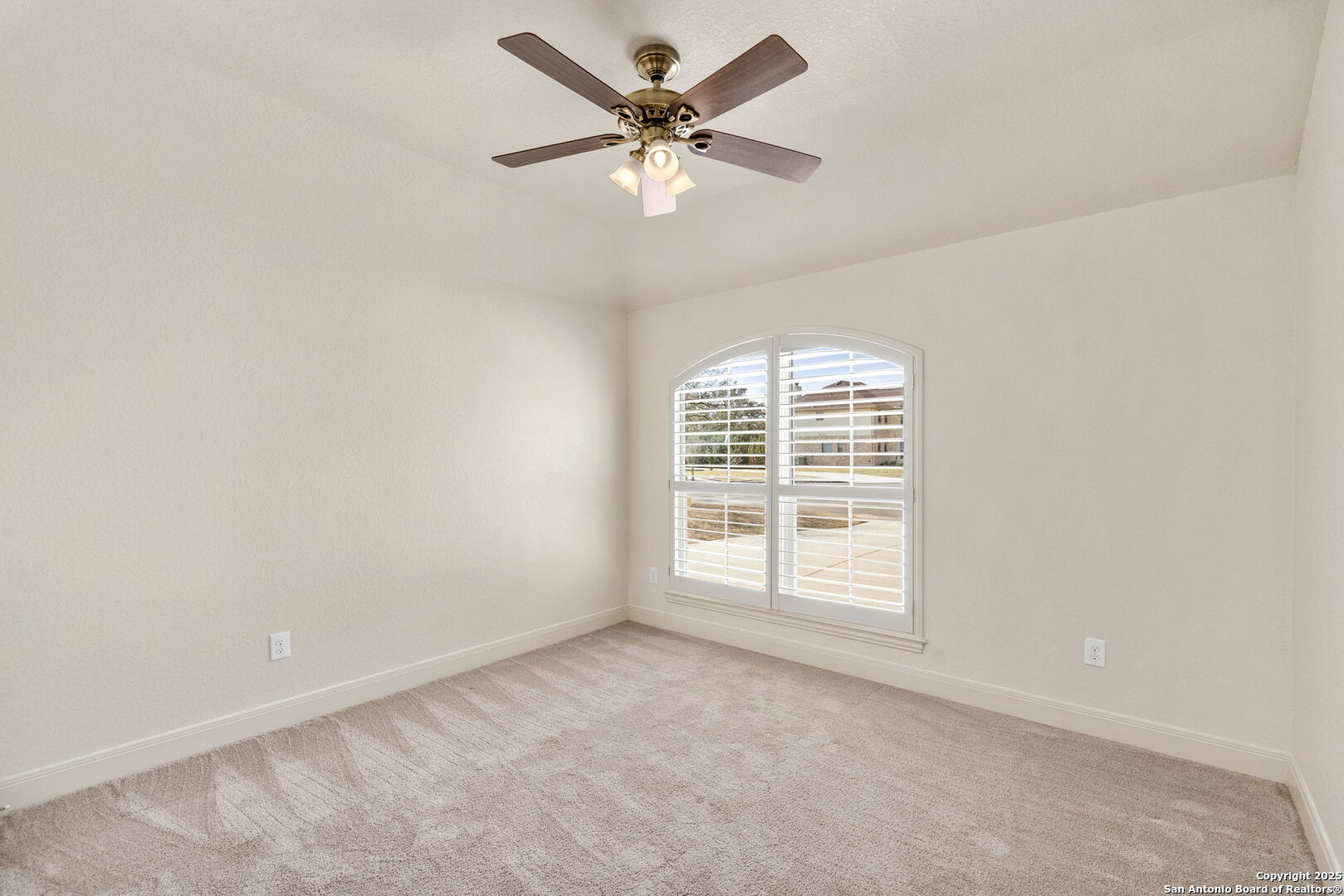 9506 Basket Elm