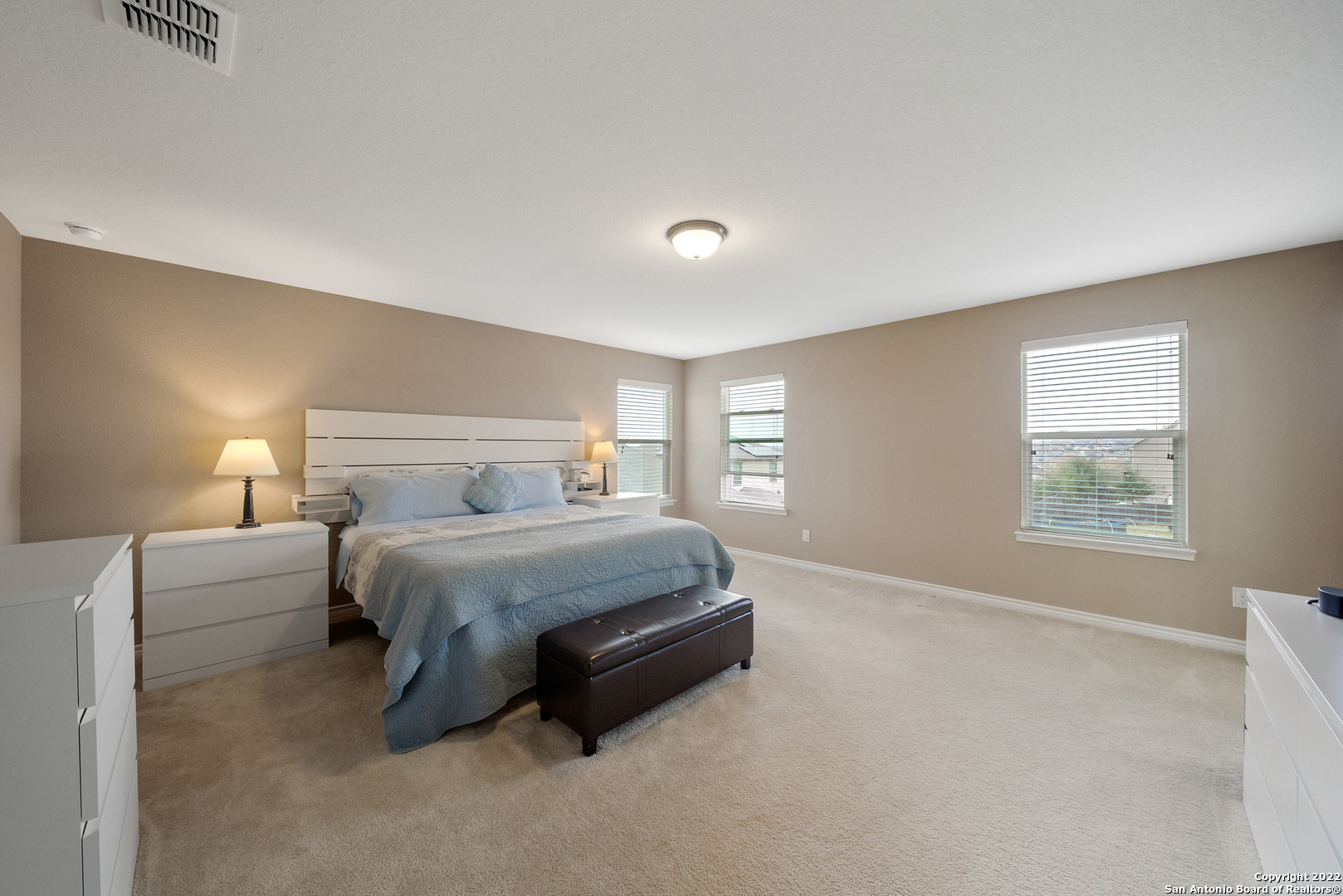 7047 Palomino Bay