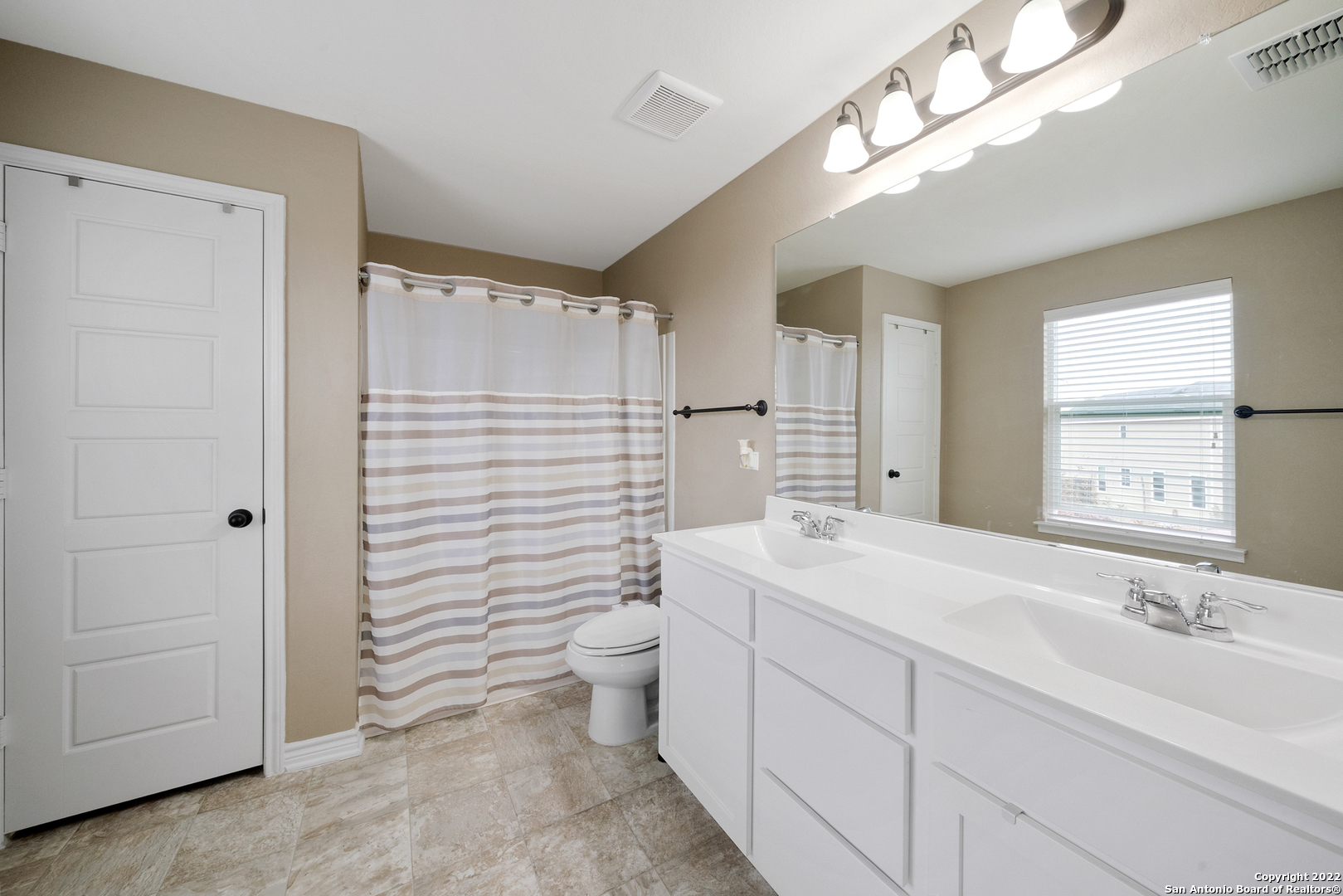 7047 Palomino Bay