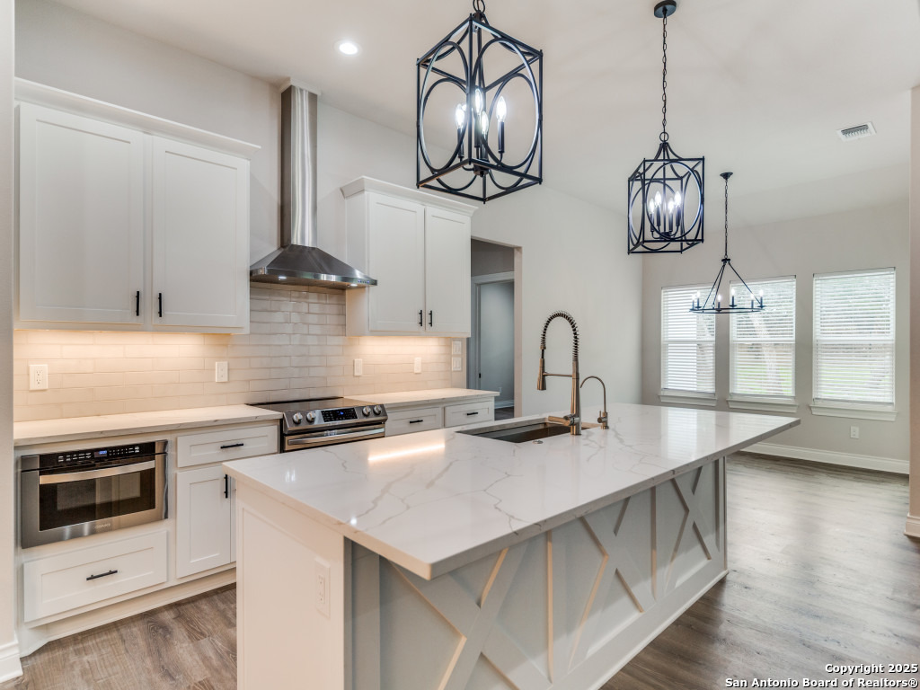 122 River View