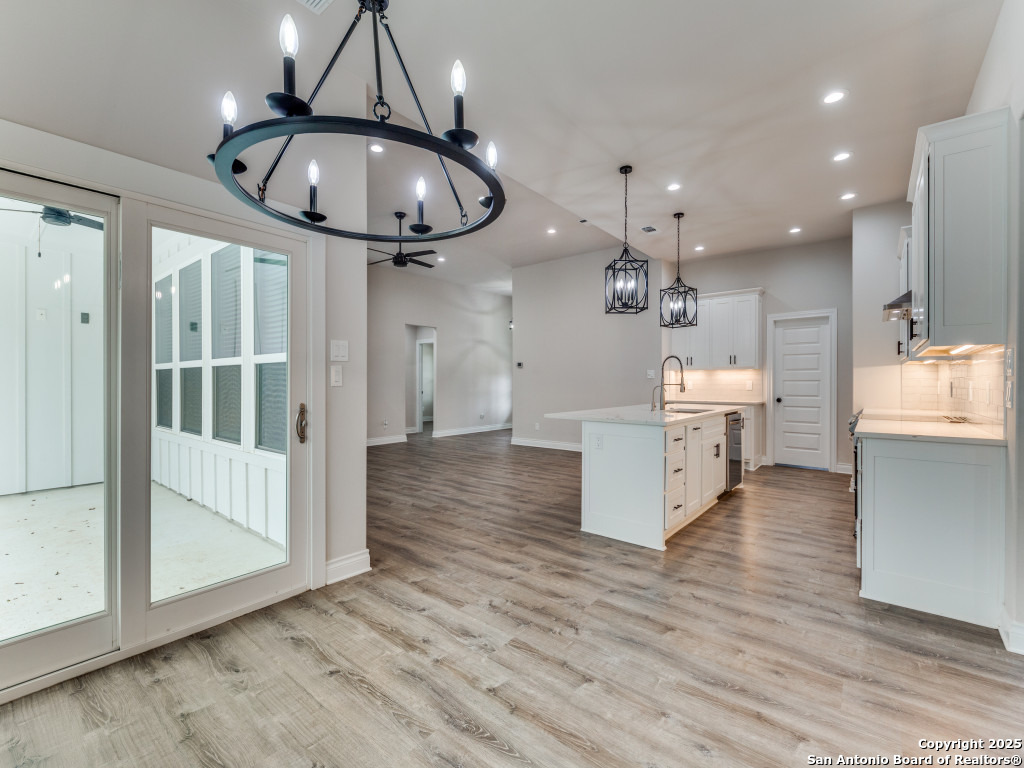 122 River View