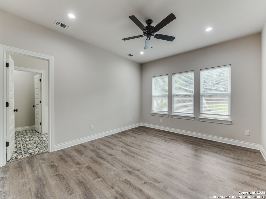 122 River View