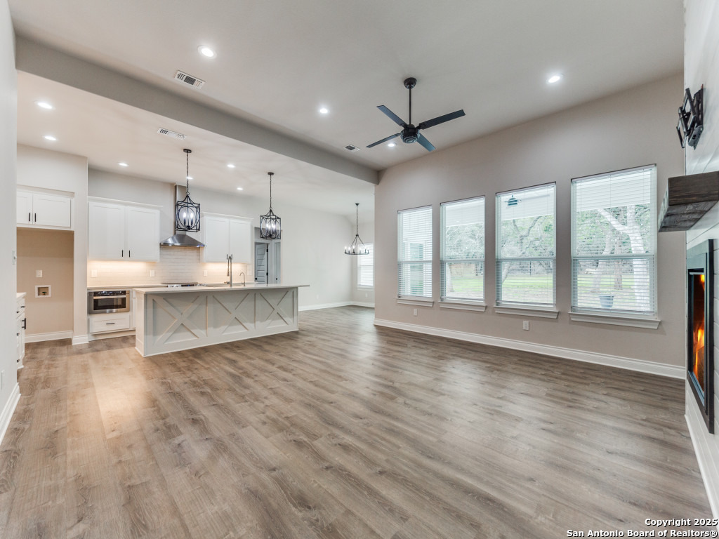 122 River View