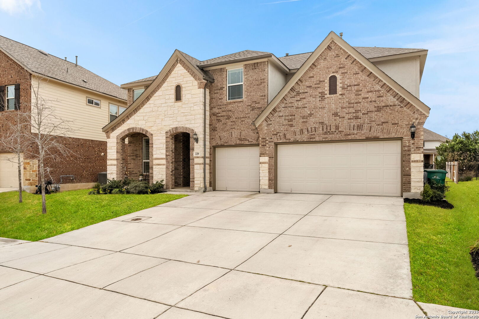 229 Branson Falls