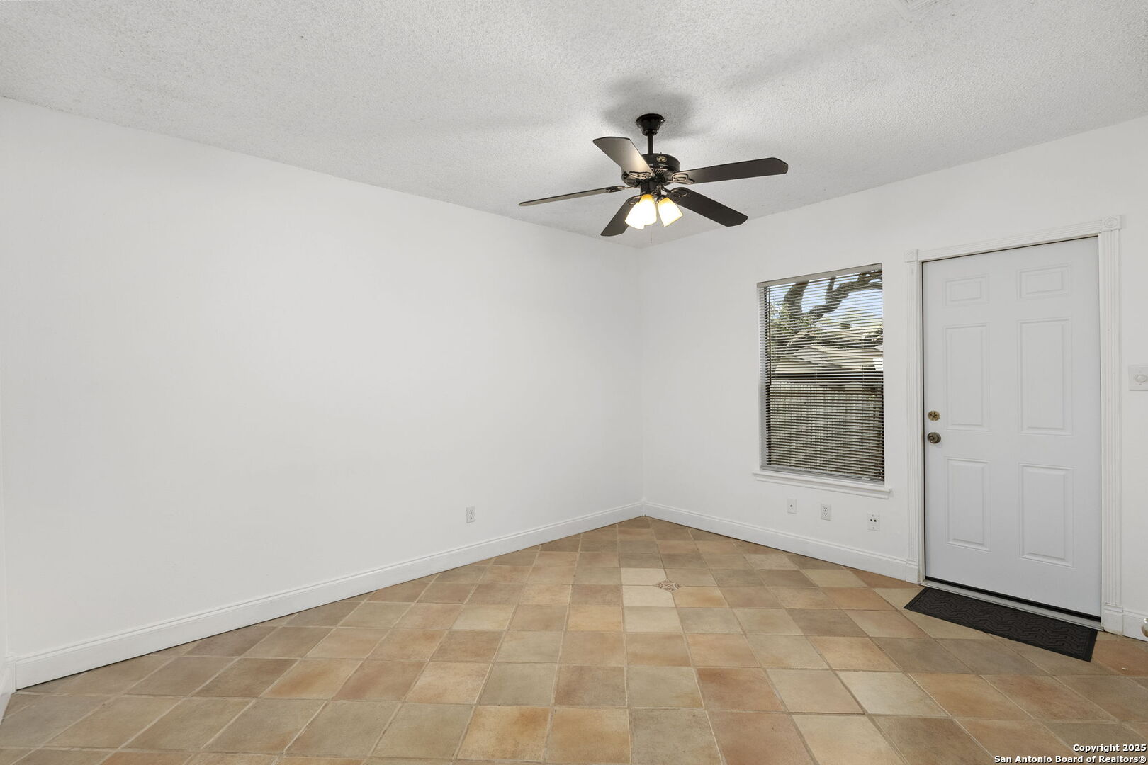 15238 Moss Way
