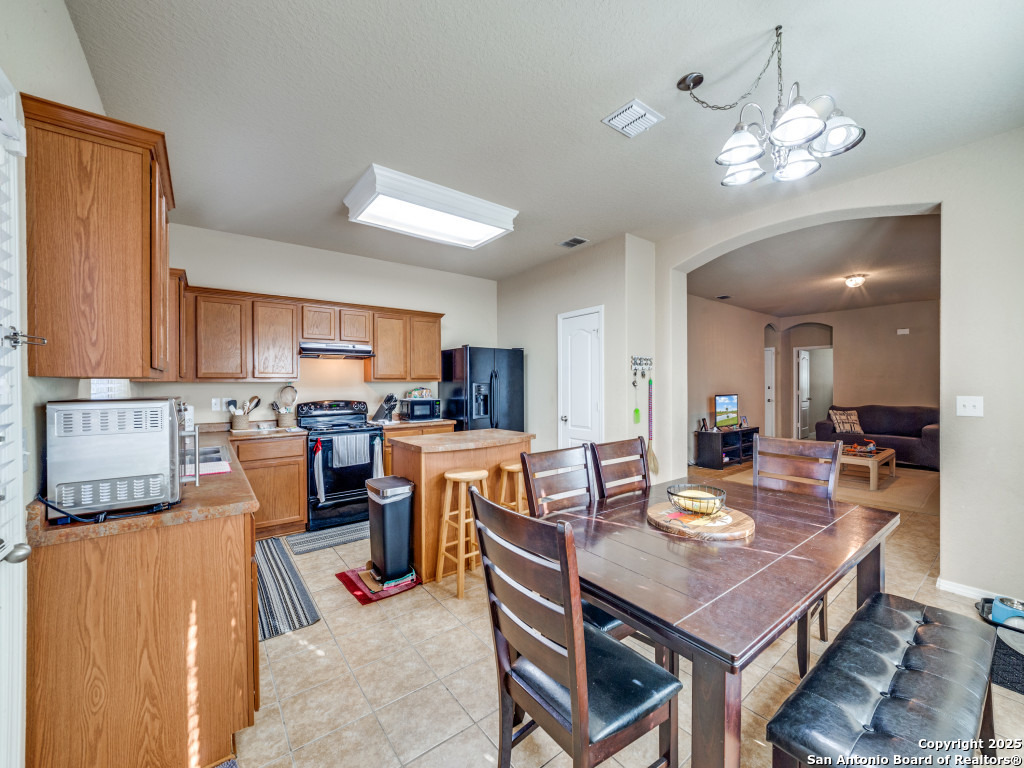 9702 Nueces Canyon