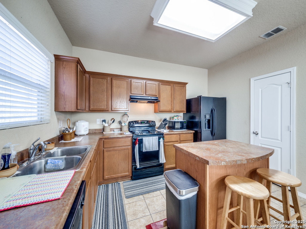 9702 Nueces Canyon