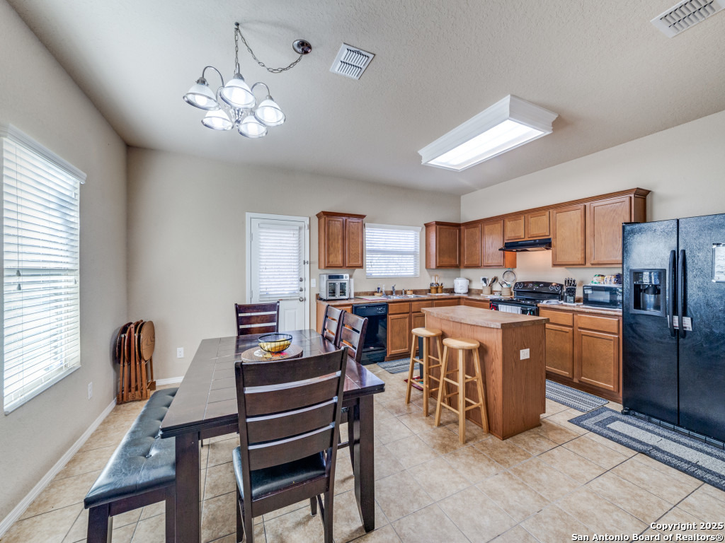 9702 Nueces Canyon