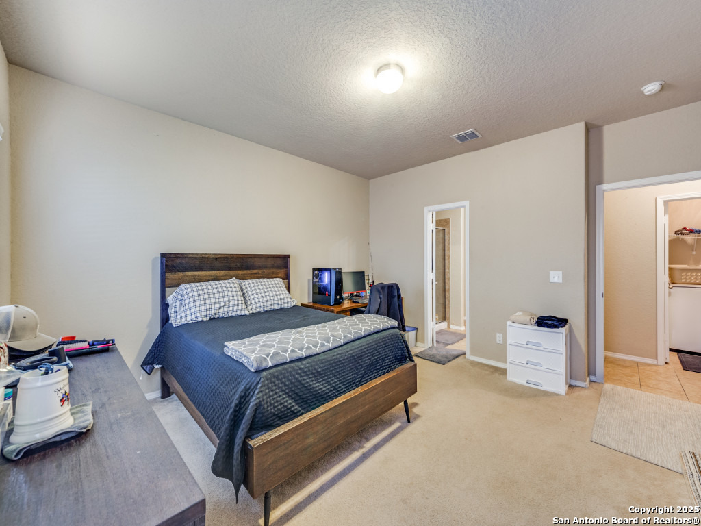9702 Nueces Canyon