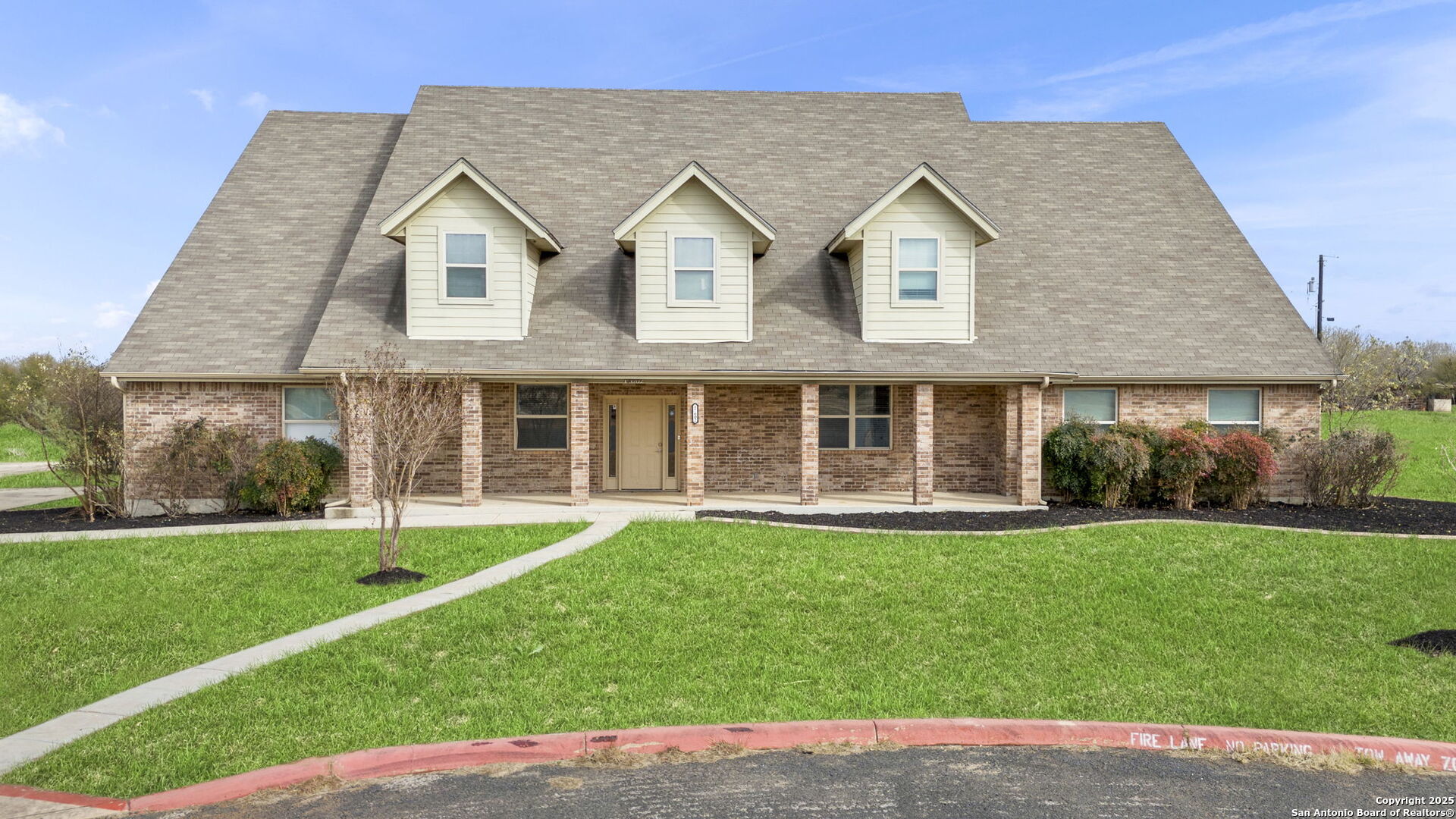 17606 Tucker Place
