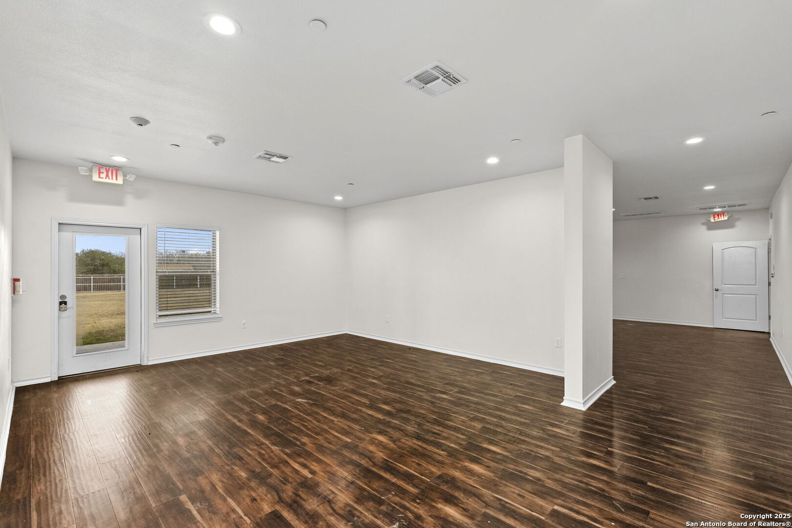 17606 Tucker Place