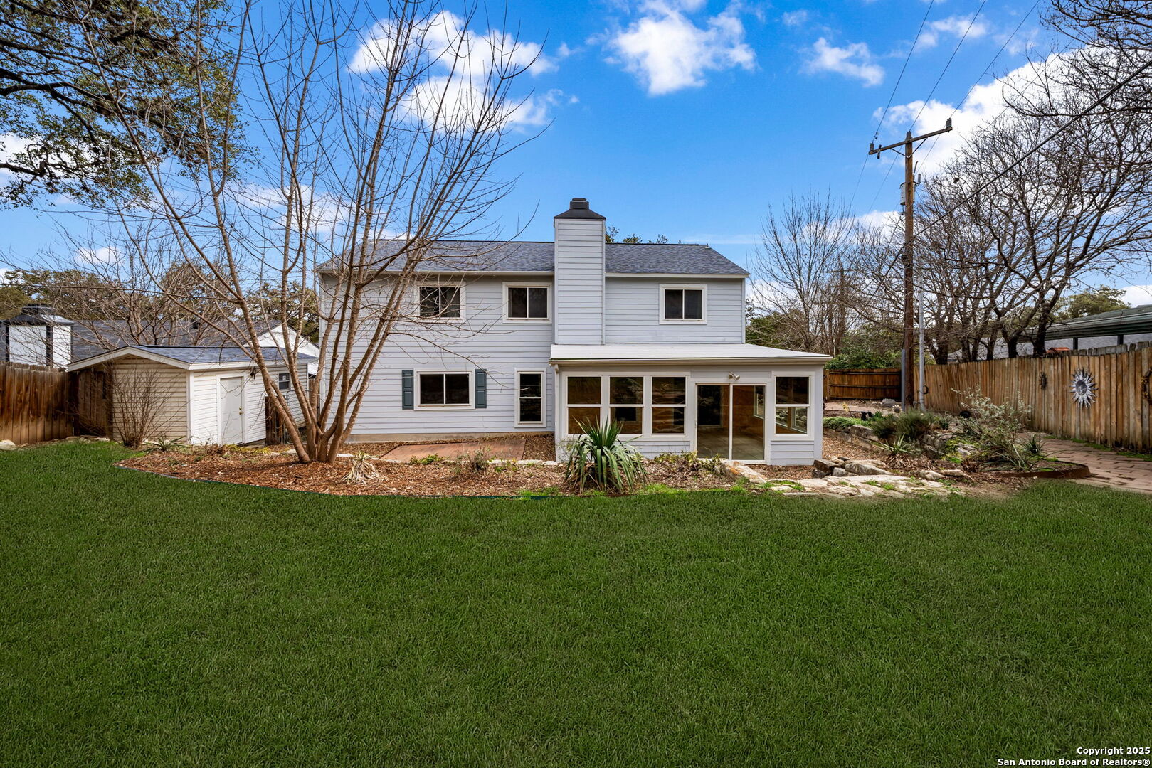 7811 Valley Trails