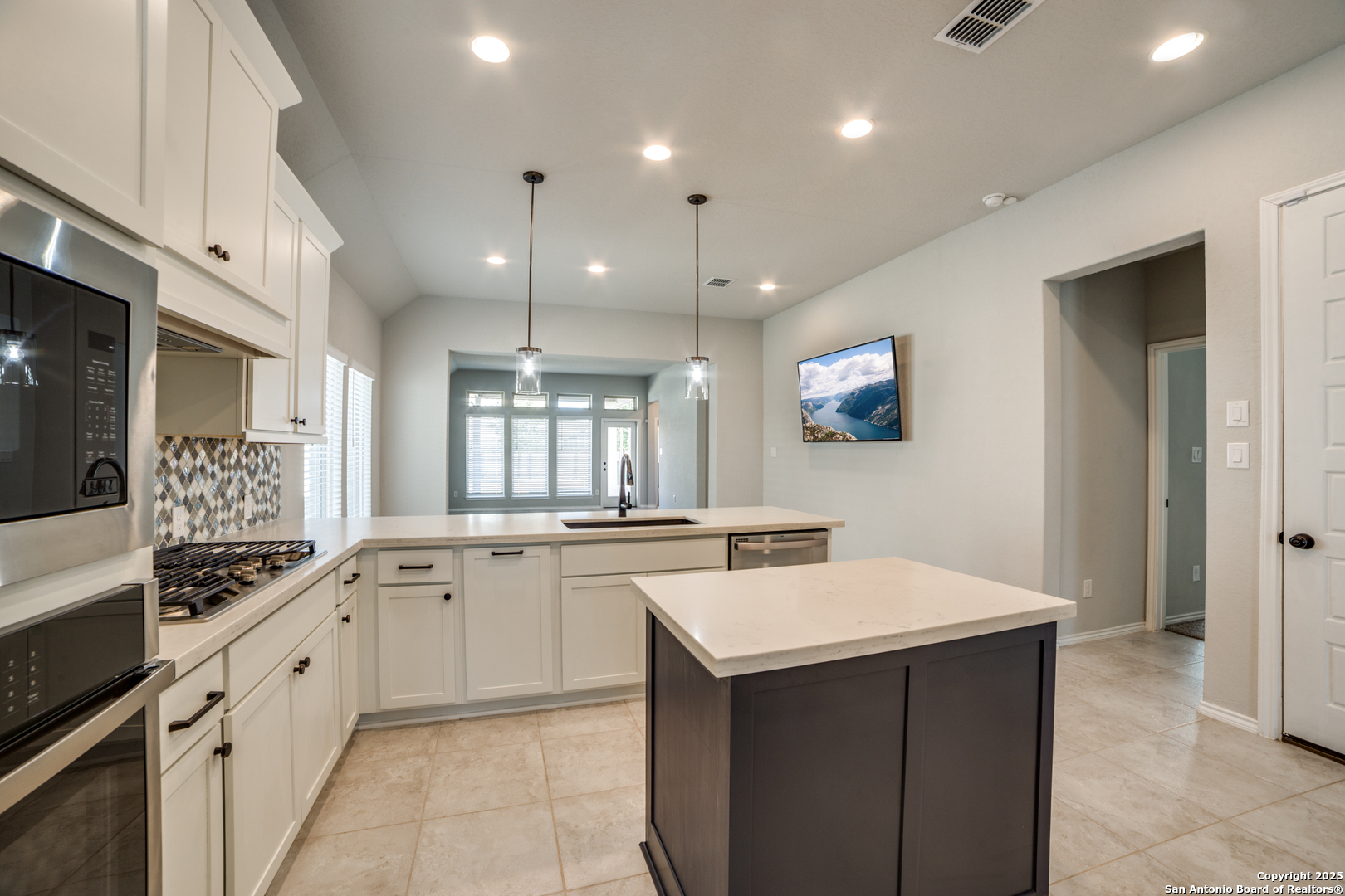 14147 Blind Bandit Creek
