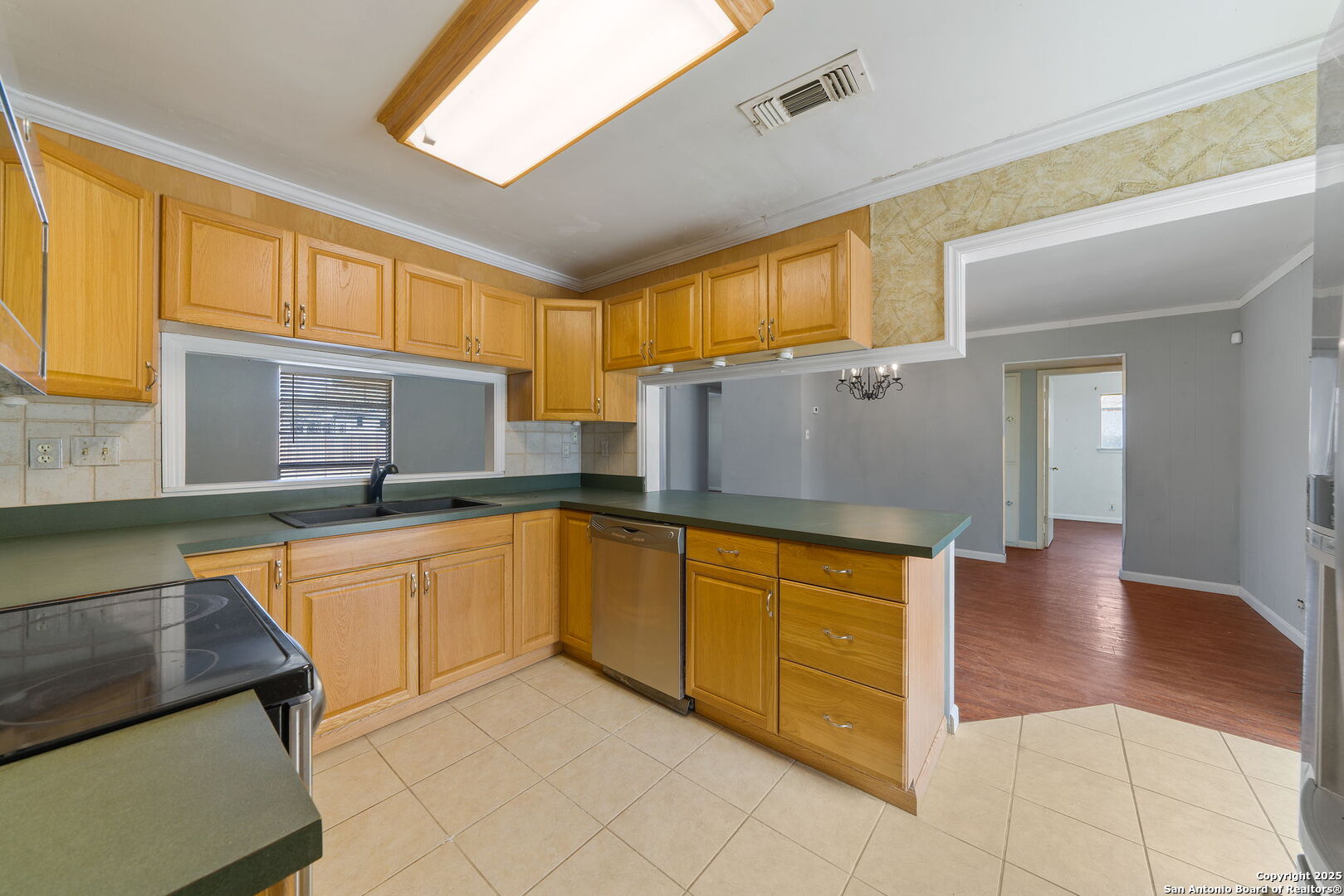 7710 Canterfield