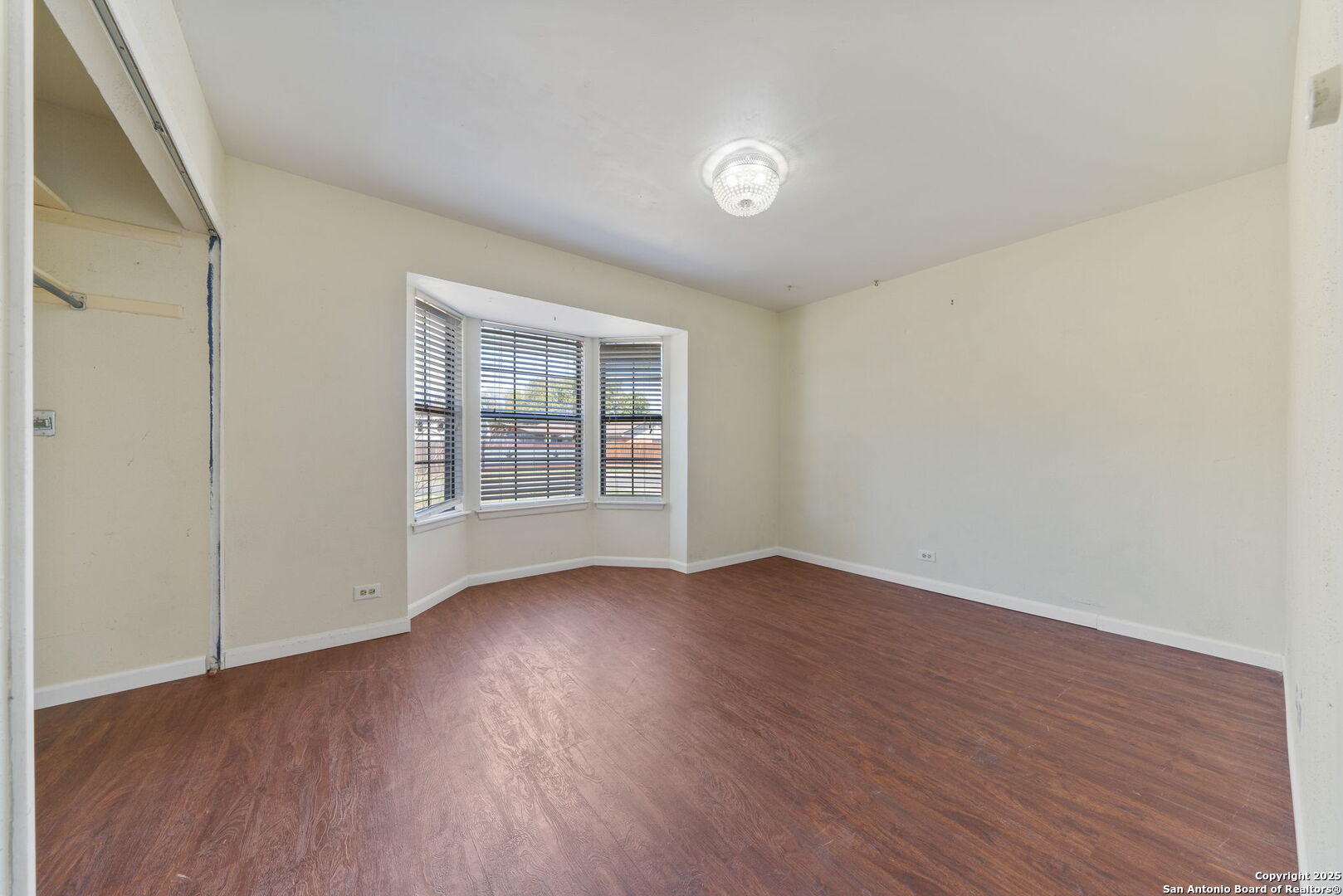 7710 Canterfield