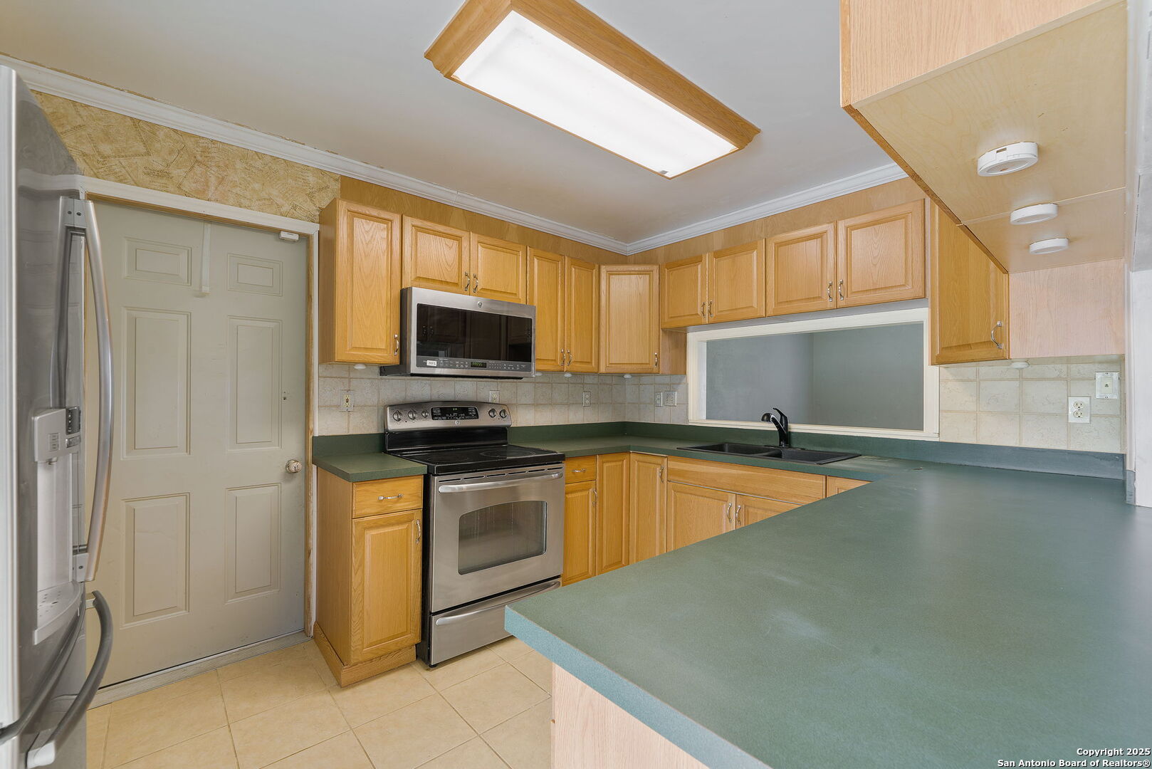 7710 Canterfield