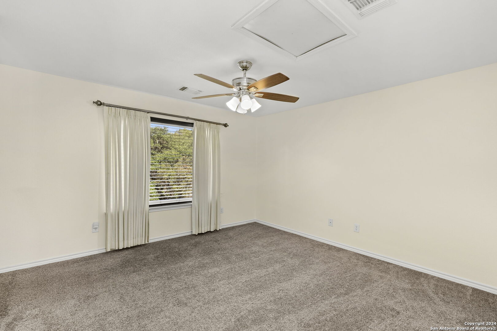 16707 Parkstone Blvd