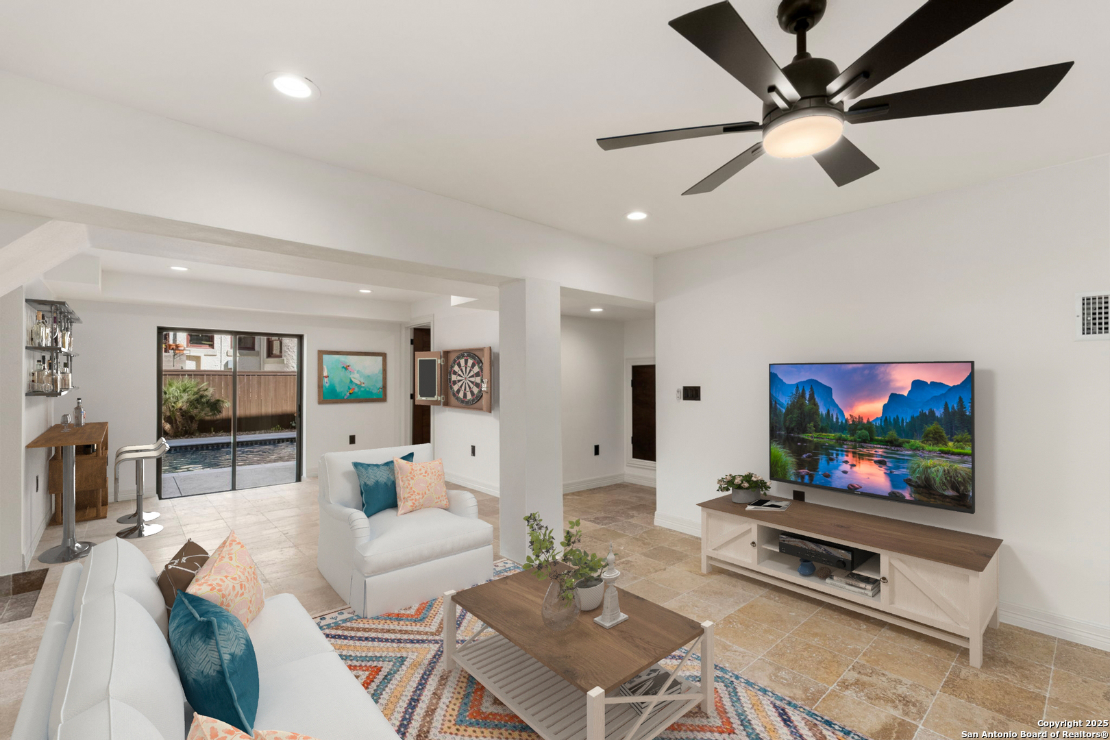 201 Cloverleaf Ave