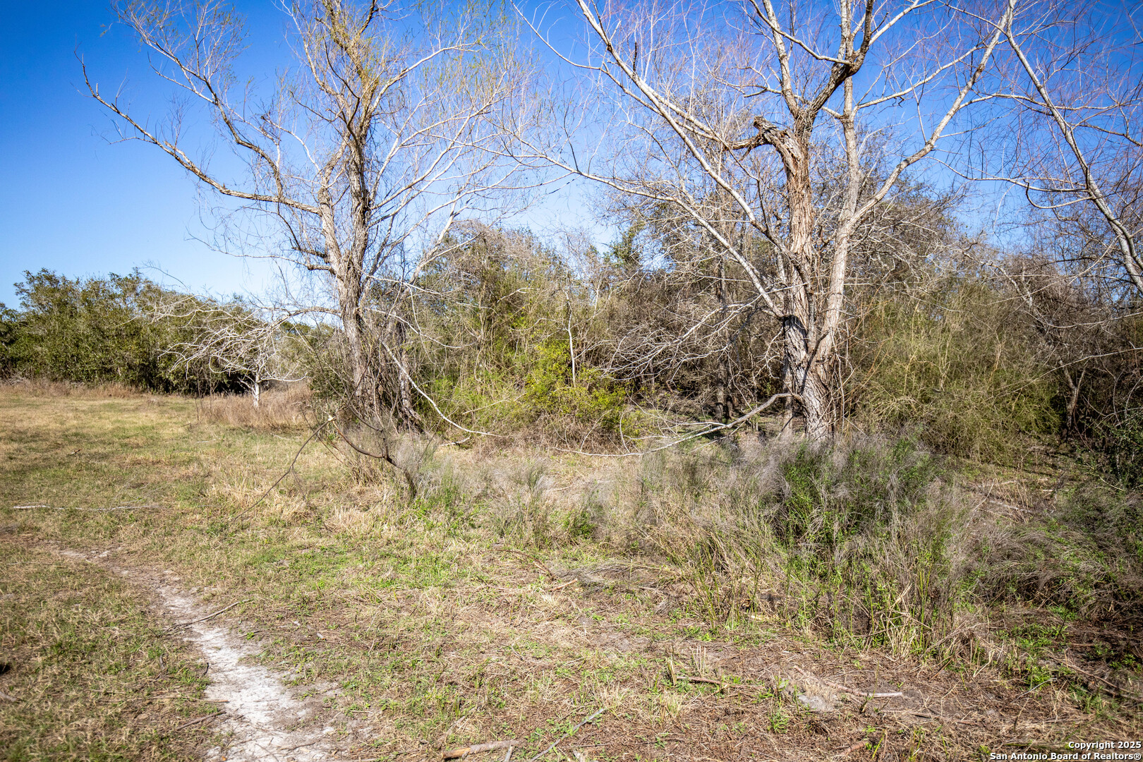 6498 Hwy 35 N