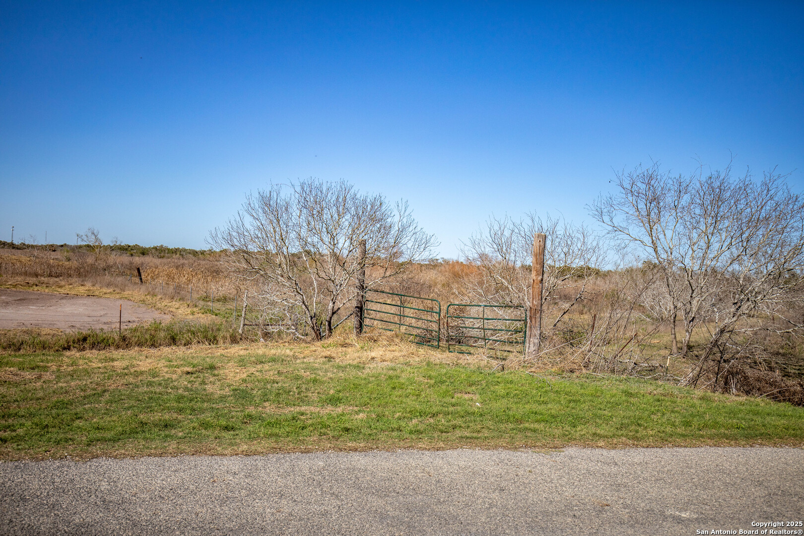 6498 Hwy 35 N