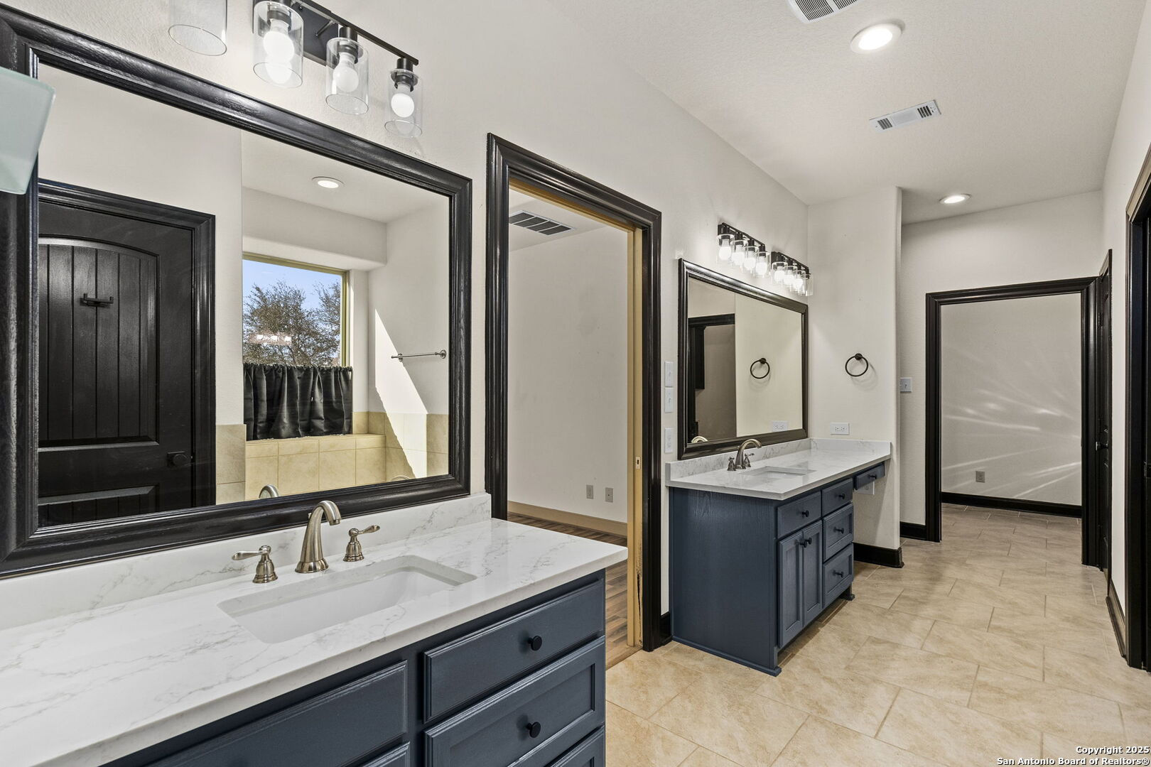 414 Rio Circle