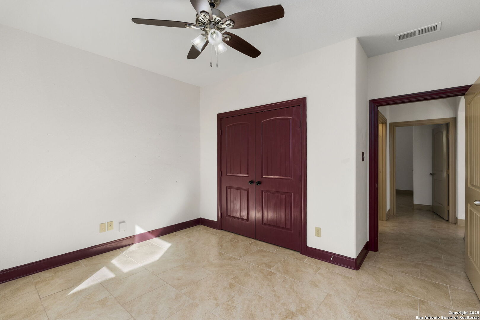 414 Rio Circle