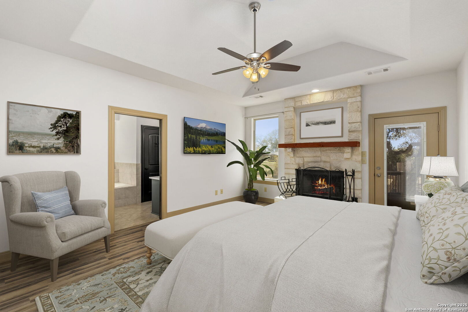 414 Rio Circle