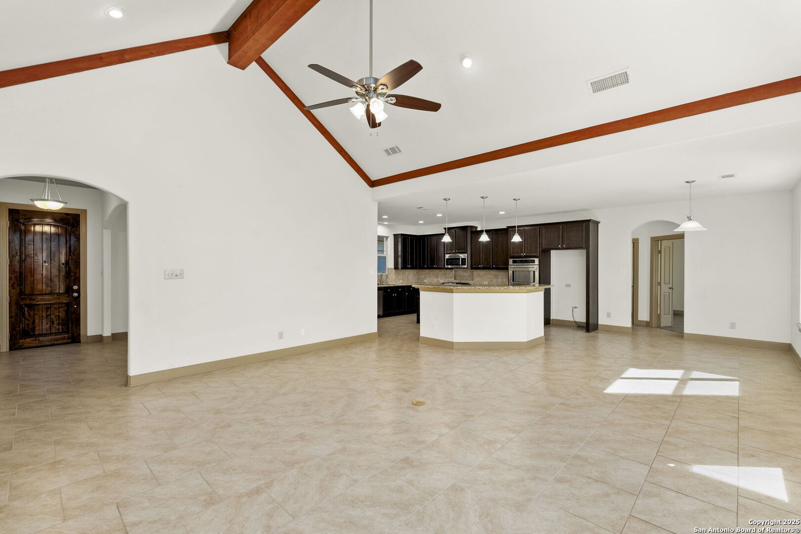 414 Rio Circle