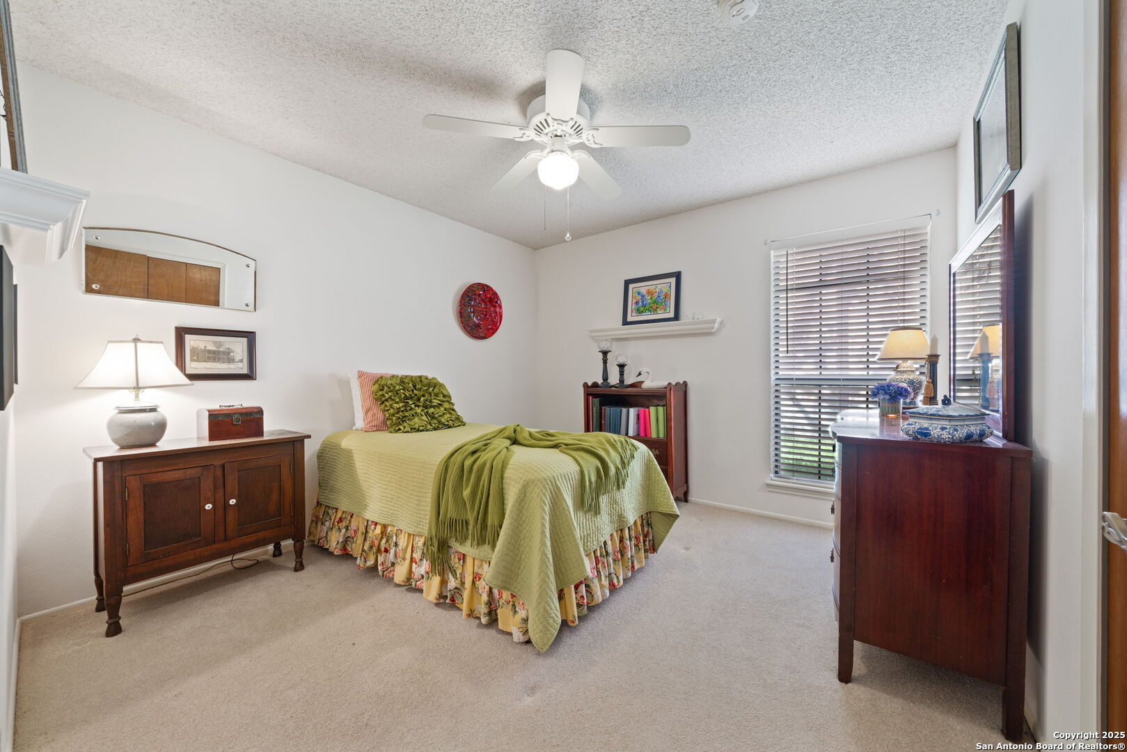 17003 Hidden Timber Wood
