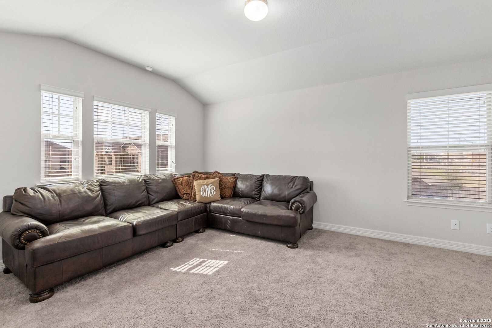 1704 Fall View
