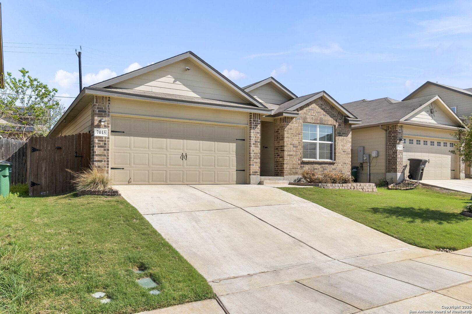 7015 Capella Cir