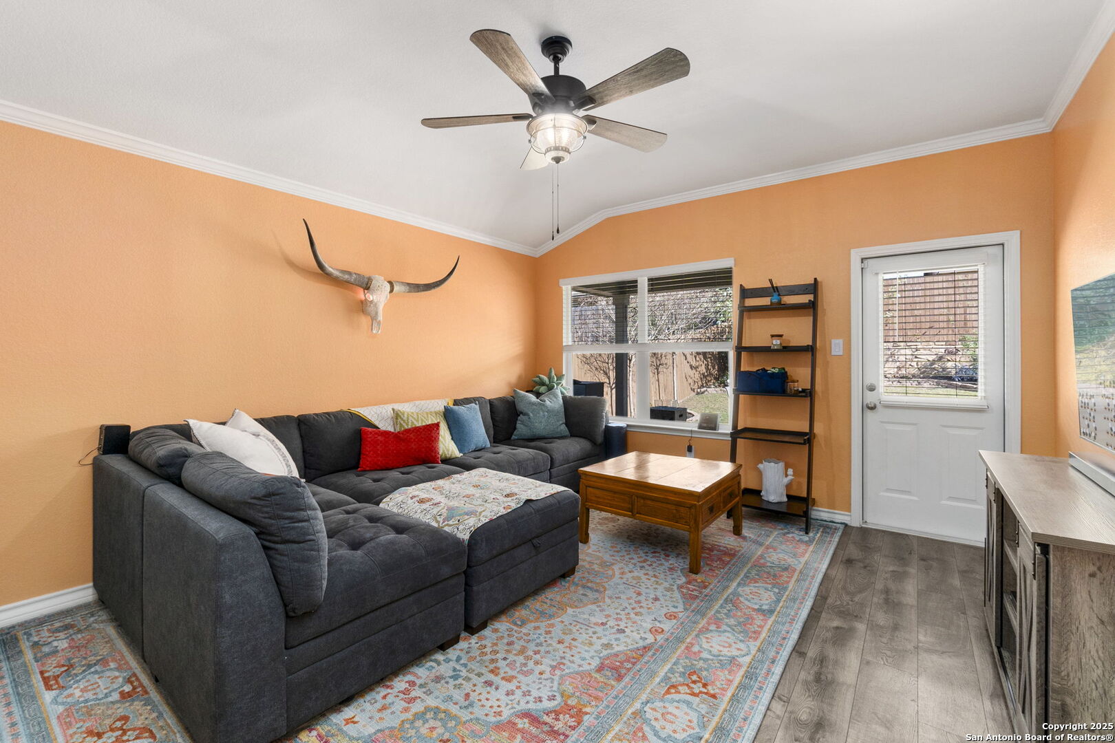 7015 Capella Cir