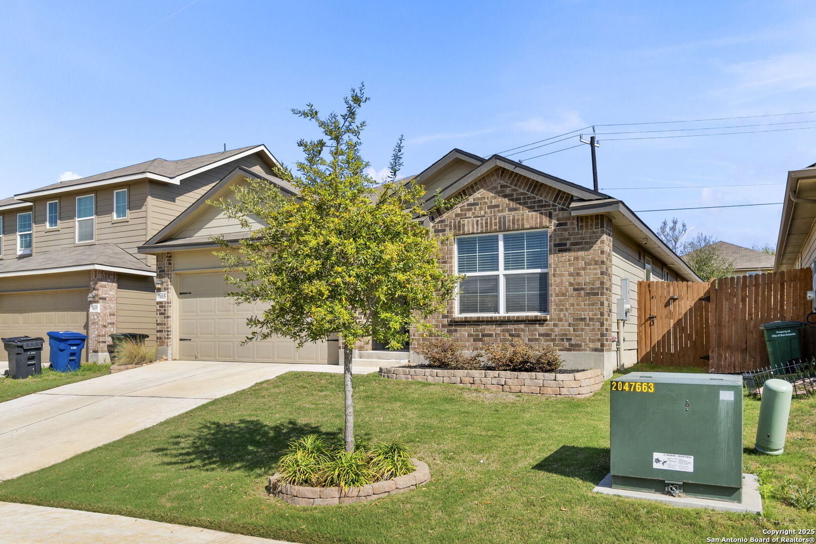 7015 Capella Cir