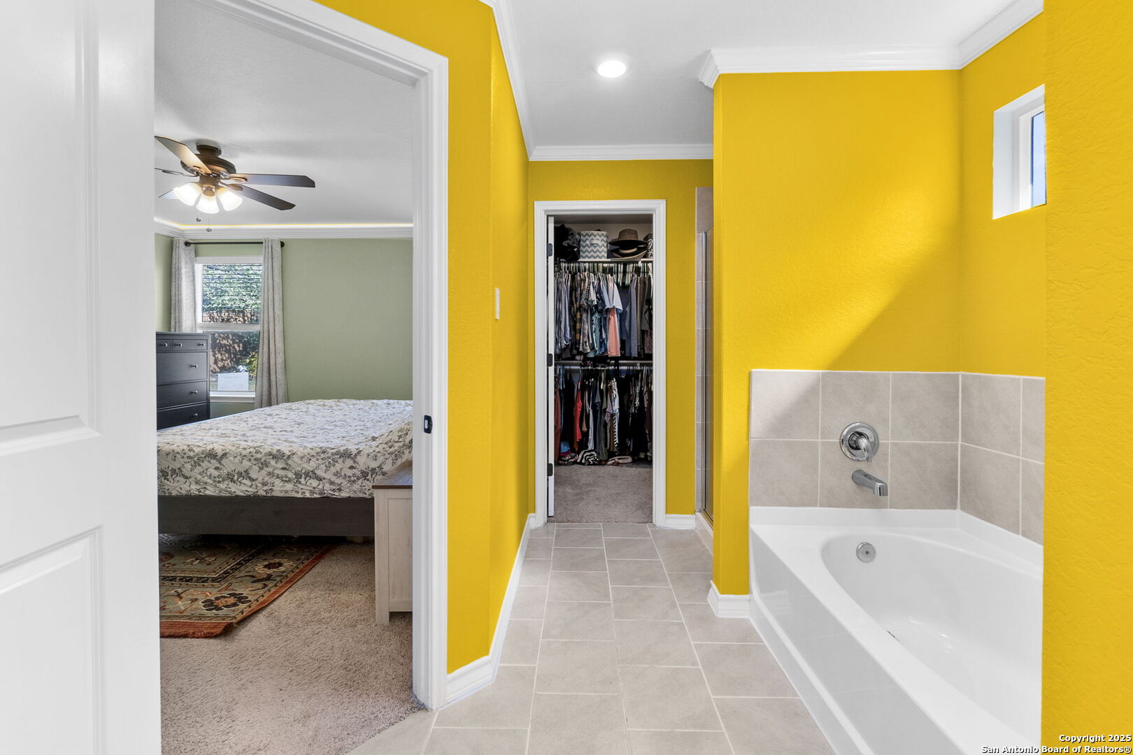 7015 Capella Cir