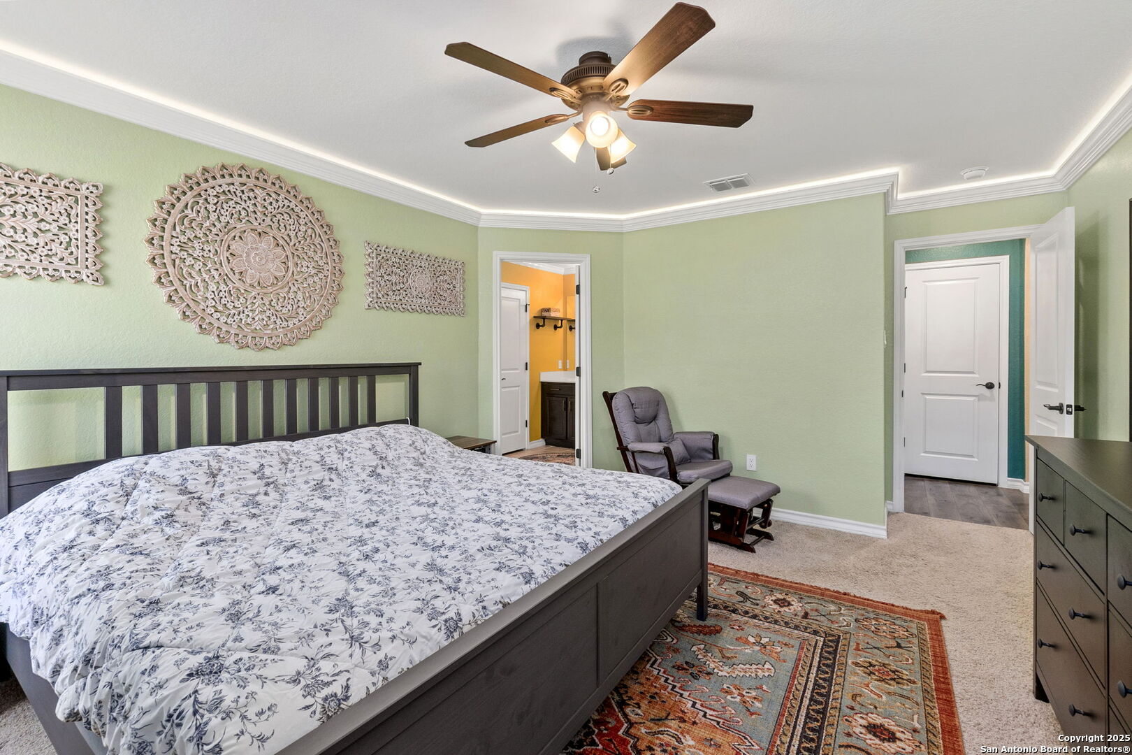 7015 Capella Cir