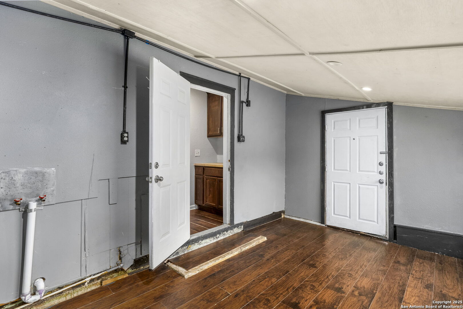 127 Coney St.
