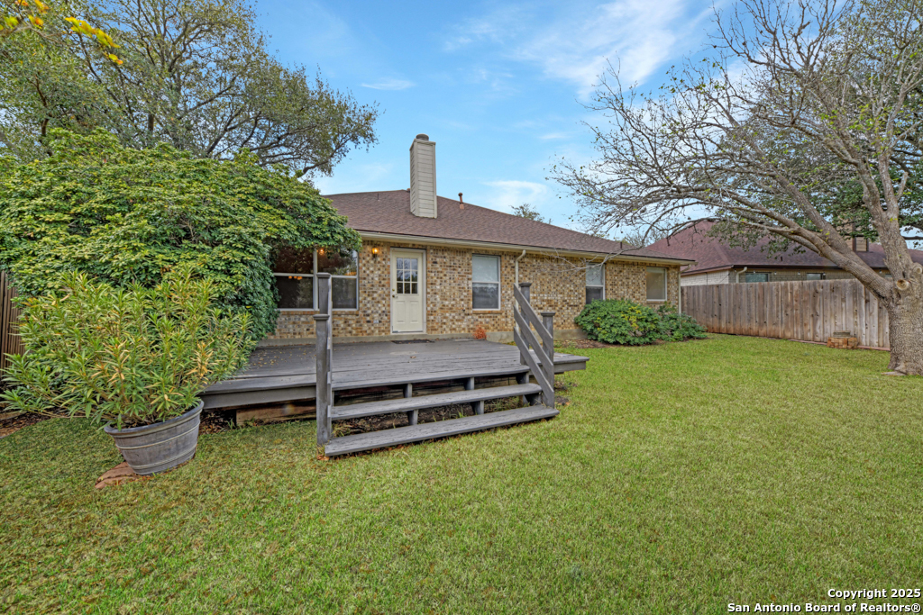9406 Llano Verde