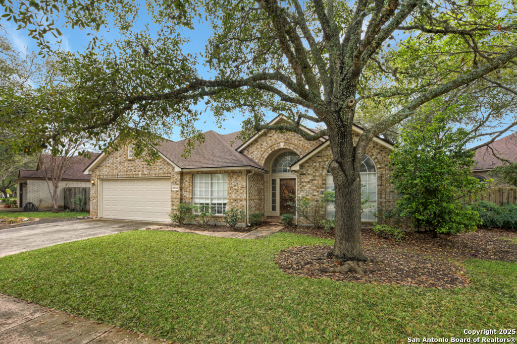 9406 Llano Verde