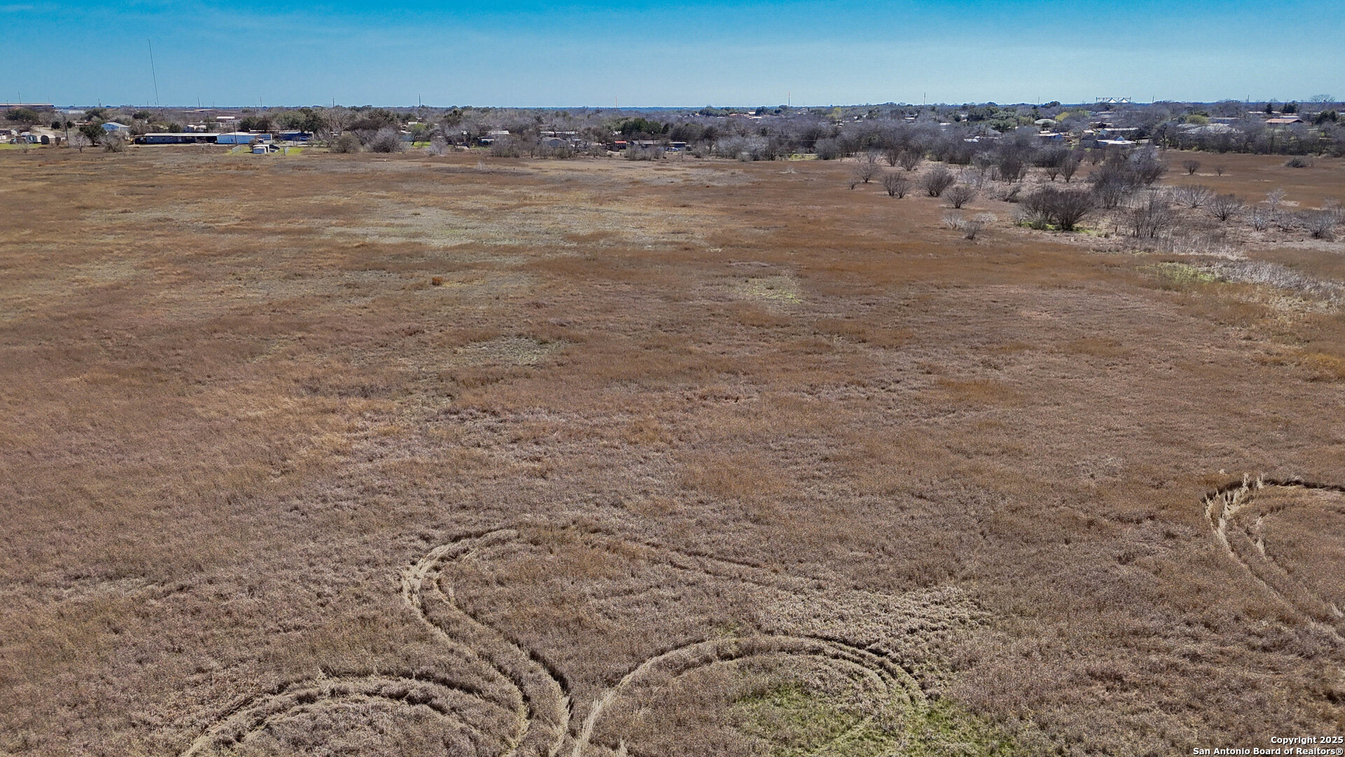 000 FM 351