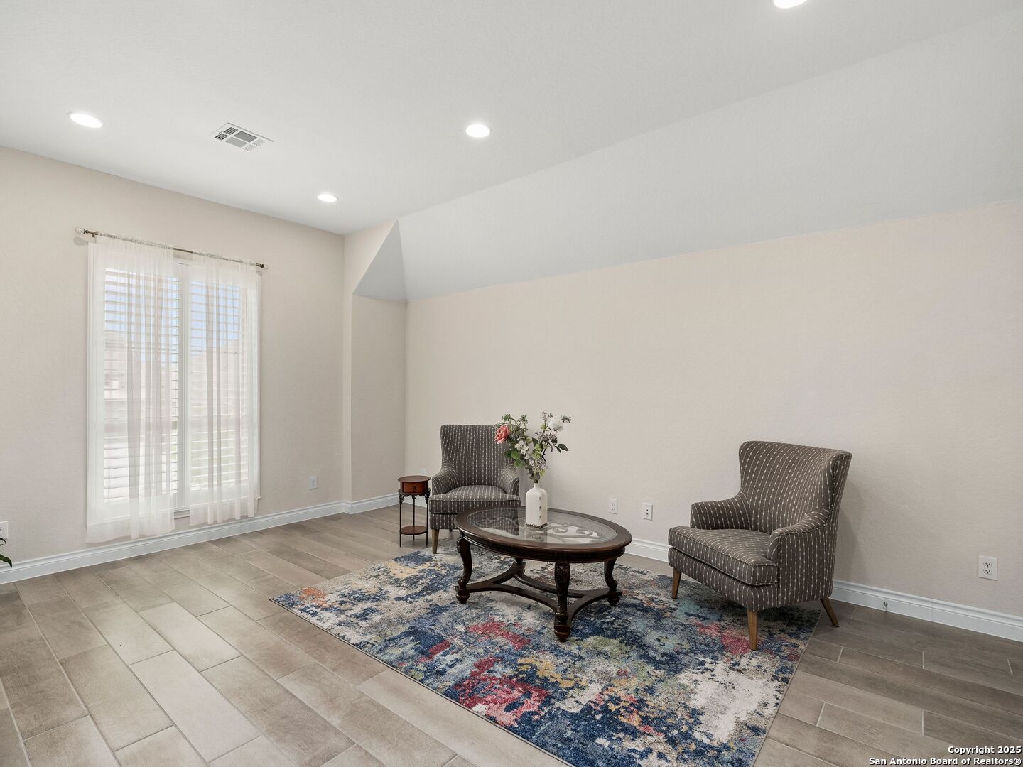 9024 Beacon Ridge