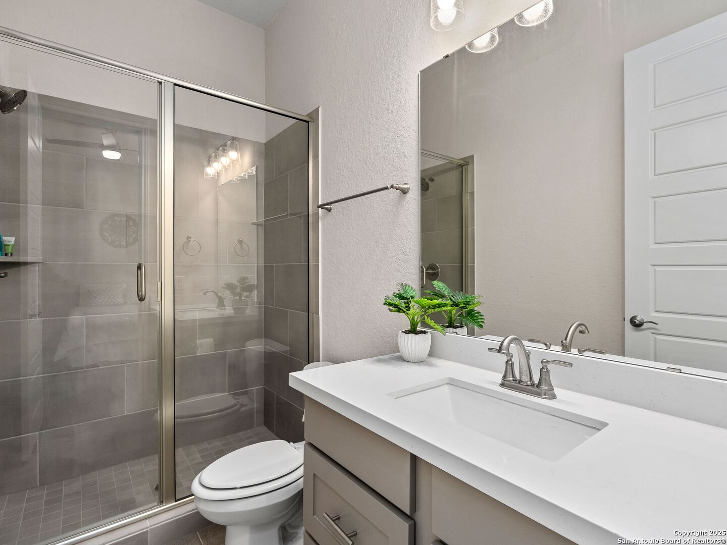 9024 Beacon Ridge