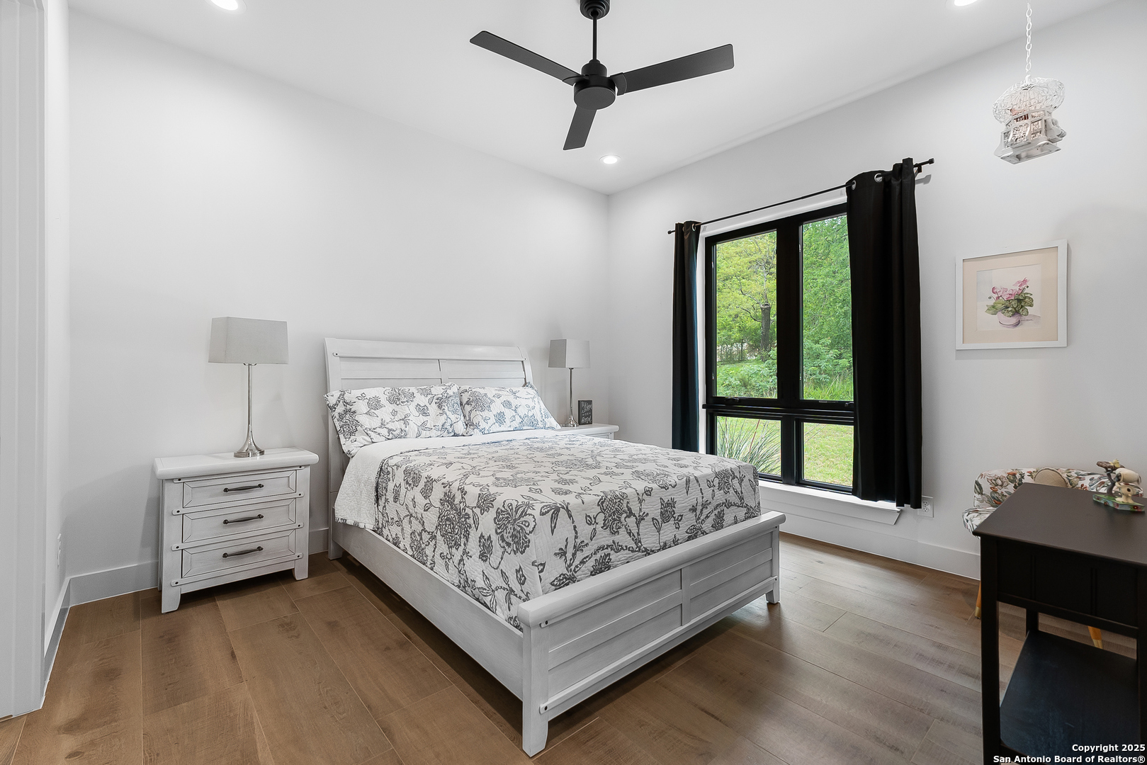 11207 Paraisio Bluff
