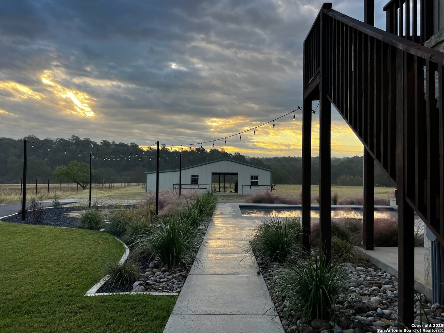 109 Timber View Dr