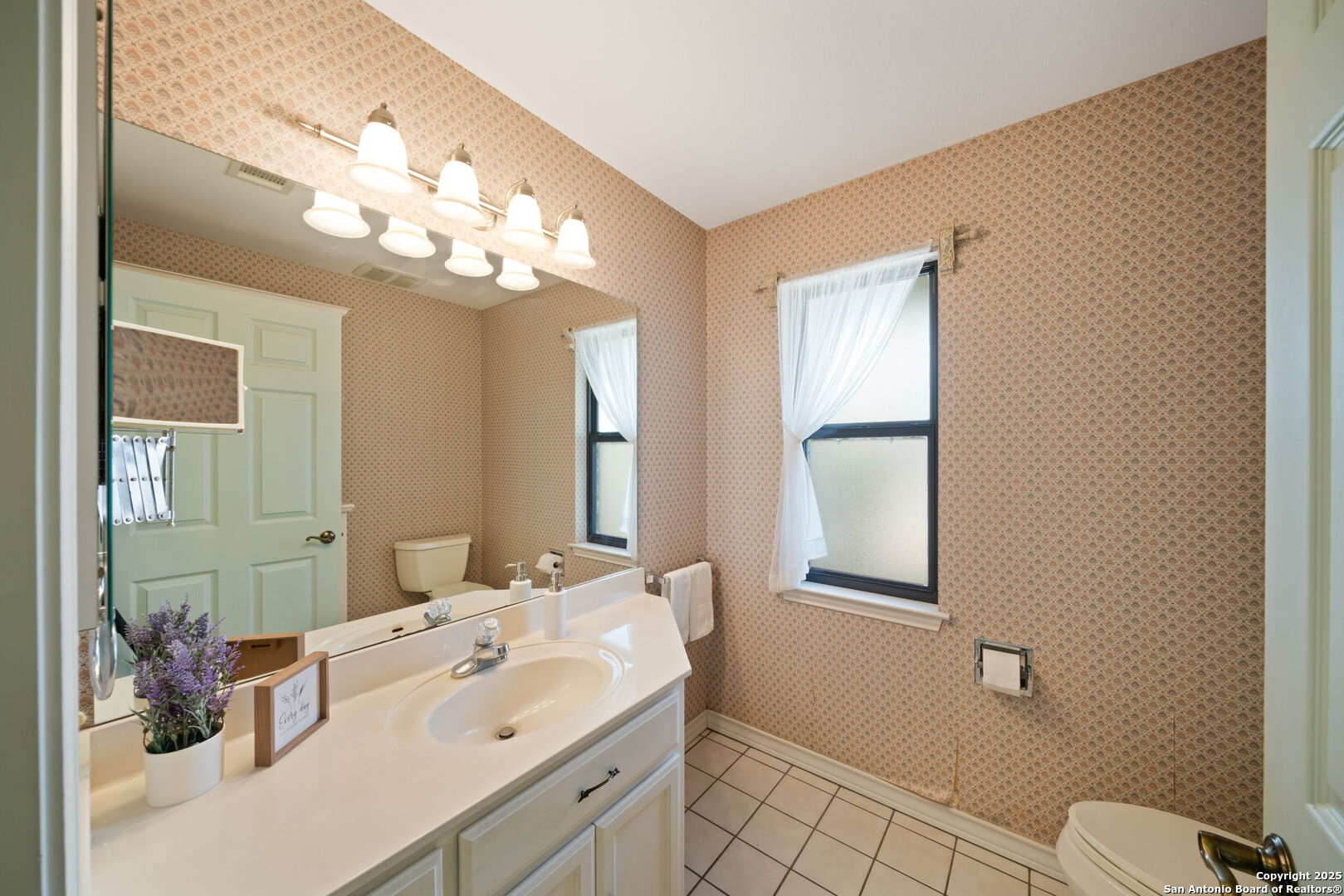 365 Estates Dr